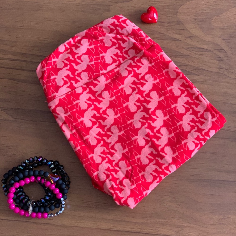 Lularoe Valentines Leggings